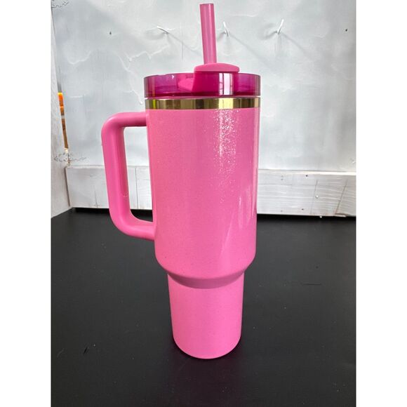 Stanley x Wicked Quencher H2.0 40 0z Tumbler | Glinda Sparkle Pink - Picture 4 of 7